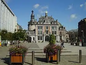 Image illustrative de l’article Place d'Armes (Namur)
