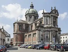 La cathédrale Saint-Aubain, à Namur