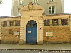 Ancienne « école des garçons », devenue école mixte.