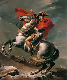 Tableau montrant un homme avec une cape rouge monté sur un cheval blanc cabré, le ciel est très sombre
