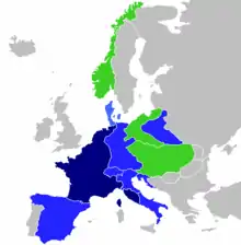 Le Premier Empire (bleu foncé), les États conquis par l'Empire français (bleu clair) et les États qui lui sont librement soumis (vert).