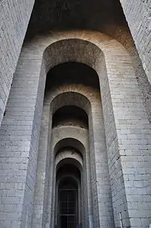 Grotte de Séjan, tunnel romain de 770 mètres de long.