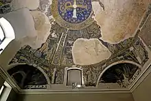 Coupole avec mosaïque paléochrétienne du Ve siècle, du baptistère San Giovanni in Fonte de Naples.