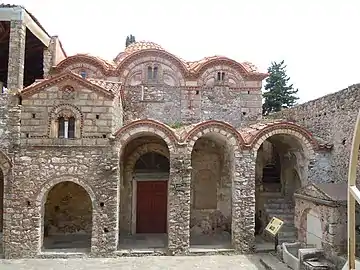 Narthex de la cathédrale Agios Dimitrios