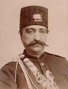 Nassereddine Chah, lors d'une de ses visites en Europe, photographié par Nadar.