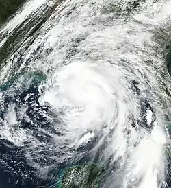Ouragan Nate à son apex le 7 octobre à 18 h 42 UTC