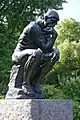 Le Penseur de Rodin. Sculpture créée vers 1880 pour le sommet de La Porte de l'enfer.