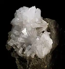 Natrolite - Puy de Marmant, Puy-de-Dôme, (5.3x3.3 cm)