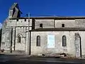 L'église Saint-Pierre, vue sud (oct. 2012)