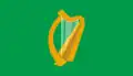 Le pavillon de beaupré de la Marine irlandaise (héritage du drapeau de l'Irlande aux XVIIIe et XIXe siècles)