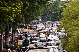 Embouteillage sur Necklace Road lors du Ganesh Nimajjanam.