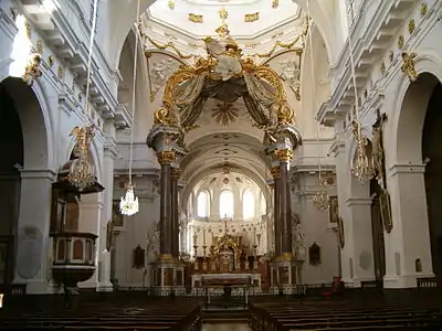 Intérieur de l'église baroque Saint-Bruno des Chartreux.