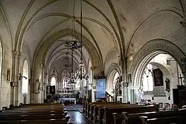 La nef de l’église Saint-Germain.