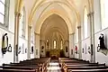 La nef de l'église Saint-Hilaire.