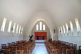 La nef de la chapelle de Bons.