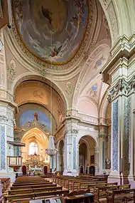 La calotte au-dessus de la croisée du transept.