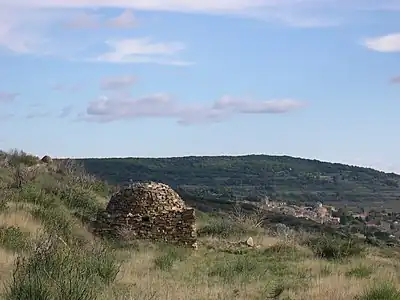 Capitelle au-dessus de Neffiès