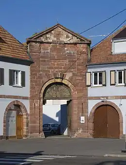 Arsenalfaçades sur rue et sur cour