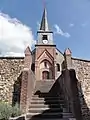 L'escalier montant à l'église.