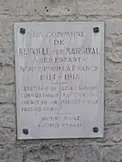 Plaque sur l'ancienne mairie.