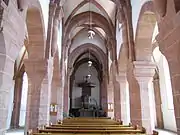 Intérieur de l'église Saint-Adelphe.