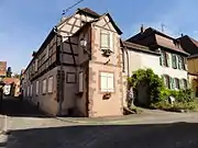 Maison (XVIe-XVIIe-XVIIIe-XIXe),13 rue de Metz et maison (XVIIe-XVIIIe), 15 rue de Metz.
