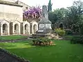 Calvaire - monument aux morts.