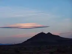 Altocumulus lenticularis aux États-Unis dans le Nouveau-Mexique.