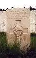 Tombe de H.J.G. Haeusler, pilote de la Royal New Zealand Air Force, près de l'aéroport de Vágar.