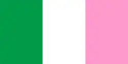 Le tricolore de Terre-Neuve, un drapeau constitué de trois bandes verticales, verte à gauche, blanche au centre et rose à droite.