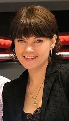 Nicole de Boer.