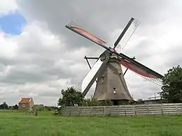 Le Kleine of Lage Molen (petit ou bas moulin) de Nieuw Lekkerland.
