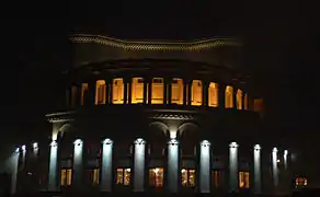 L'opéra de nuit.