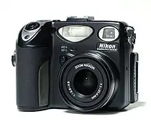 Description de l'image Nikon E5000.jpg.