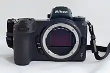 Description de l'image Nikon Z 7 Frontseite.jpg.