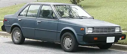 Nissan Sunny B11 (vendue sous l'appellation Sentra en Amérique du nord)