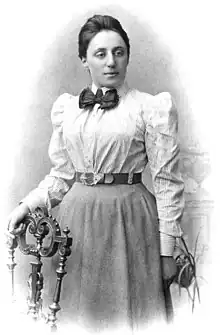 Emmy Noether, avant 1910.