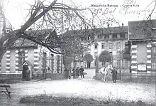 Carte postale ancienne de la caserne Sully, construite en 1875.