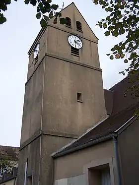 L'église Saint-Lubin en octobre 2006.