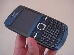 Nokia C3-00 de 2010.