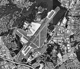 Orthophotographie de l'aéroport en 1990