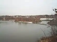 Bock Island dans la brache nord de la Mohawk vu depuis Peebles Island.