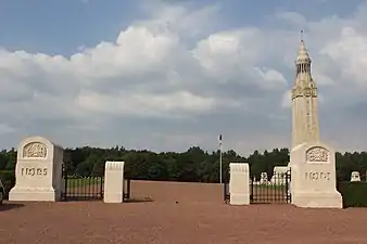 L'entrée de la nécropole.