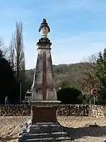 Le monument aux morts.