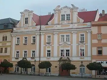 Hôtel de ville.