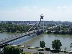 Le pont le plus long à un pylône et une nappe de Bratislava.