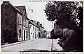 Noyal-Pontivy : la Grande-Rue vers 1930 (carte postale).