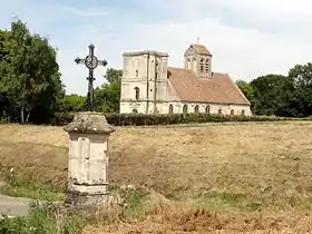 Calvaire près de l'église.