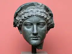 Agrippine la Jeune, 54-68