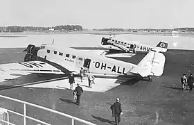 Le Kaleva à l'aéroport de Malmi à la fin des années 1930.